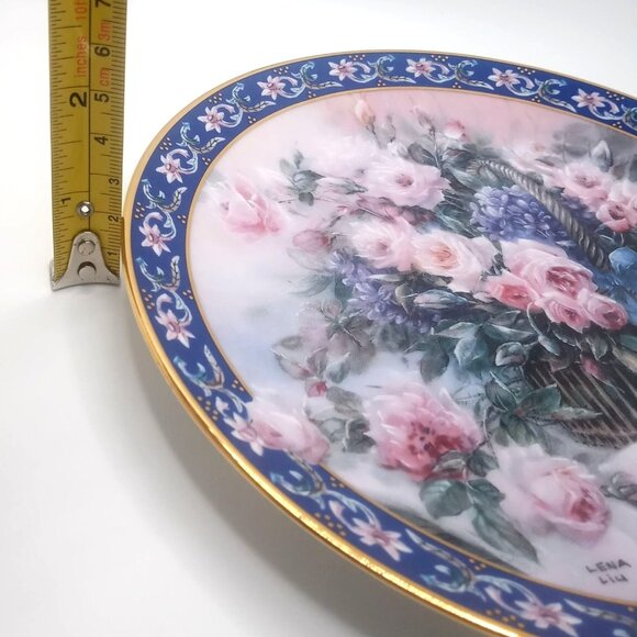 Lena Liu 1992 Plate 8" Porcelain Roses Basket Bouquets Gold Trim Limited Edition - Picture 8 of 8